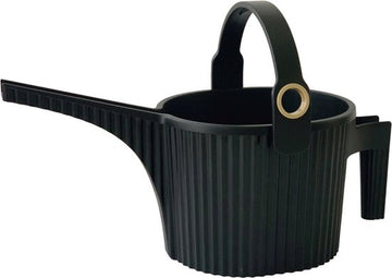 Hachiman Garden Beetle gieter 1,5 liter zwart – stijlvolle gieter voor tuin en kamerplanten